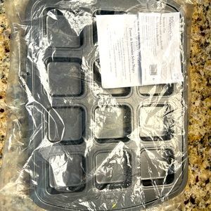 *Never Used* Pampered Chef 12 Slot Rectangle #1544 Brownie Pan--16 inch